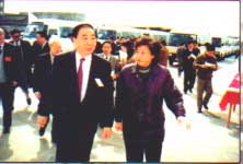 chen1.jpg (15866 bytes)